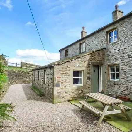 Street Head Farm * Cononley